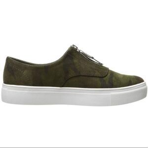 Madden Girl Kudos Women Camo Sneakers